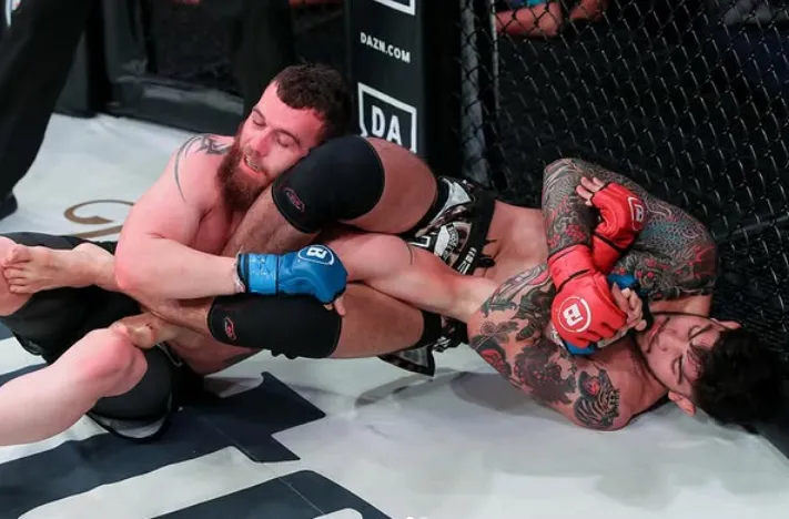 Steget in i MMA och Bellator-debuten